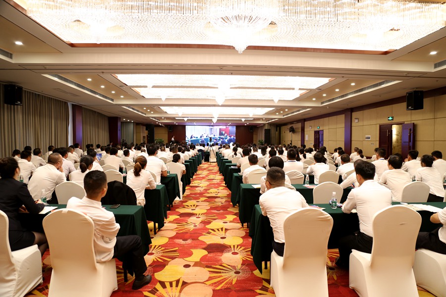 順天集團(tuán)2019年年中工作會議于8月1日在順天黃金海岸召開_副本.jpg 順天集團(tuán)2019年年中工作會議于8月1日在順天黃金海岸召開_副本.jpg